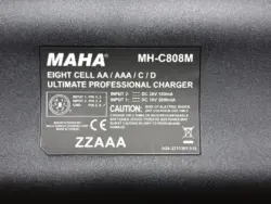 Cargador Powerex MH-C808M LCD de 8 bahías para baterías AA AAA C y D recargables